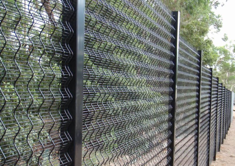Custom Industrial Fence System Supplier for Security and Perimeter Protection Industrial Steel Fence Supplier for Warehouse, Factory and Municipal Projects