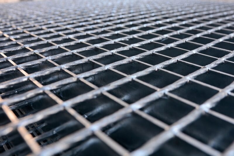Black Galvanized Steel Grating Industrial Walkway Steel Grating _ Anti-slip Grating _ Factory Walkway _Steel Grating Drain Cover _Oil & Gas Platform Grating