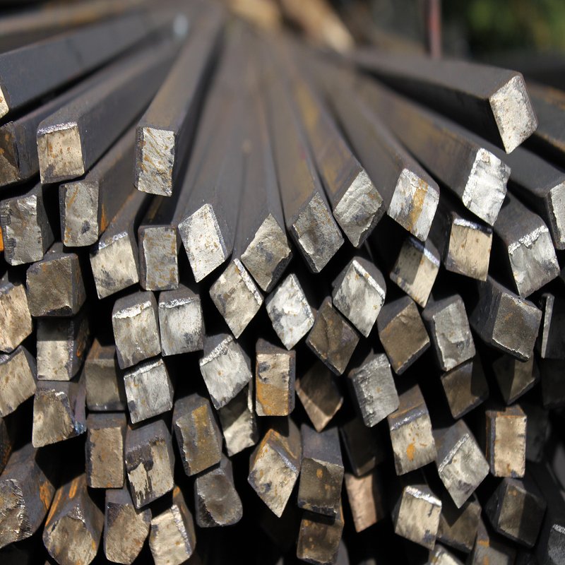 Chinese suppliers offer carbon steel alloys, chrome-plated carbon steel round and flat bars, including C45, AISI 1045, and 4140, chrome-plated carbon steel round and flat bars.